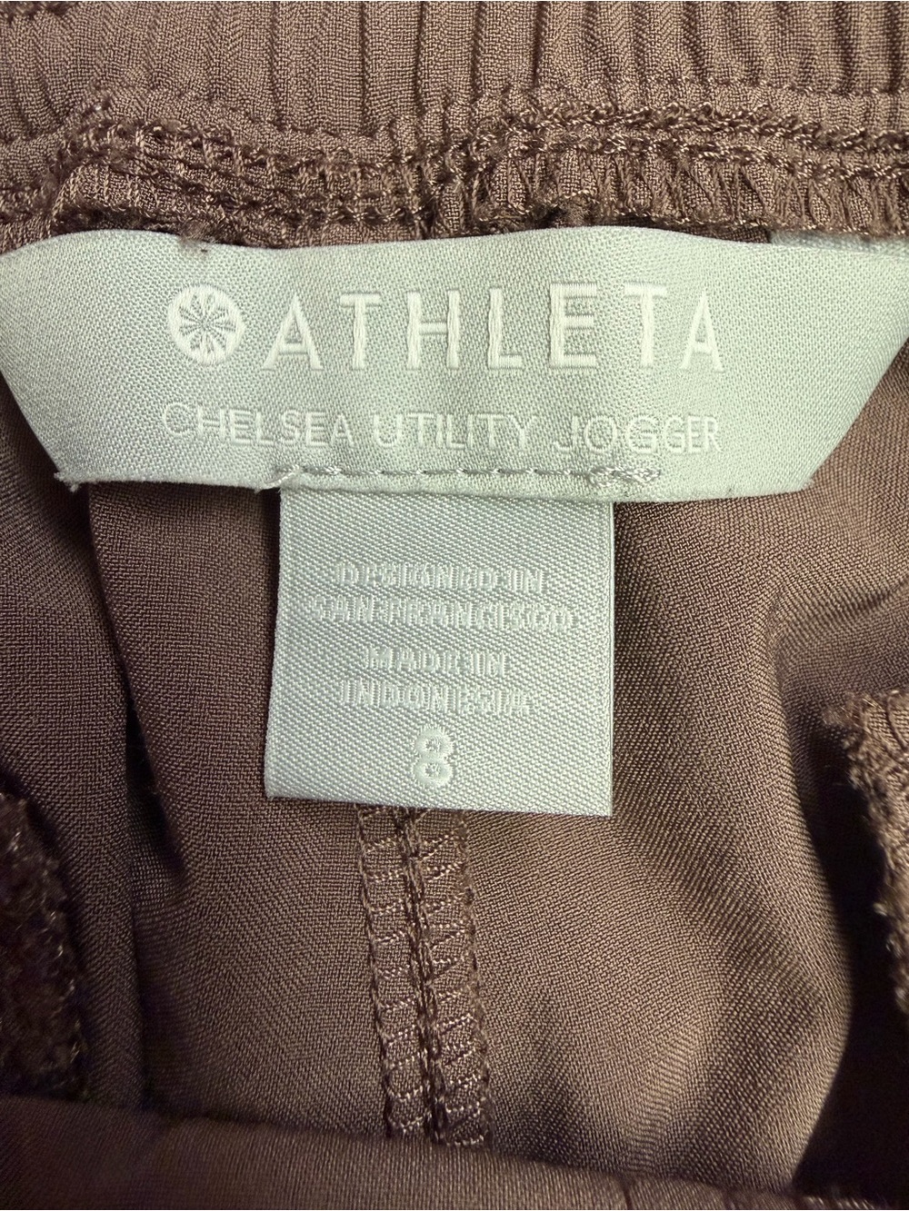 Athleta Women’s Chelsea Utility Joggers- Size 8 - Picture 7 of 9